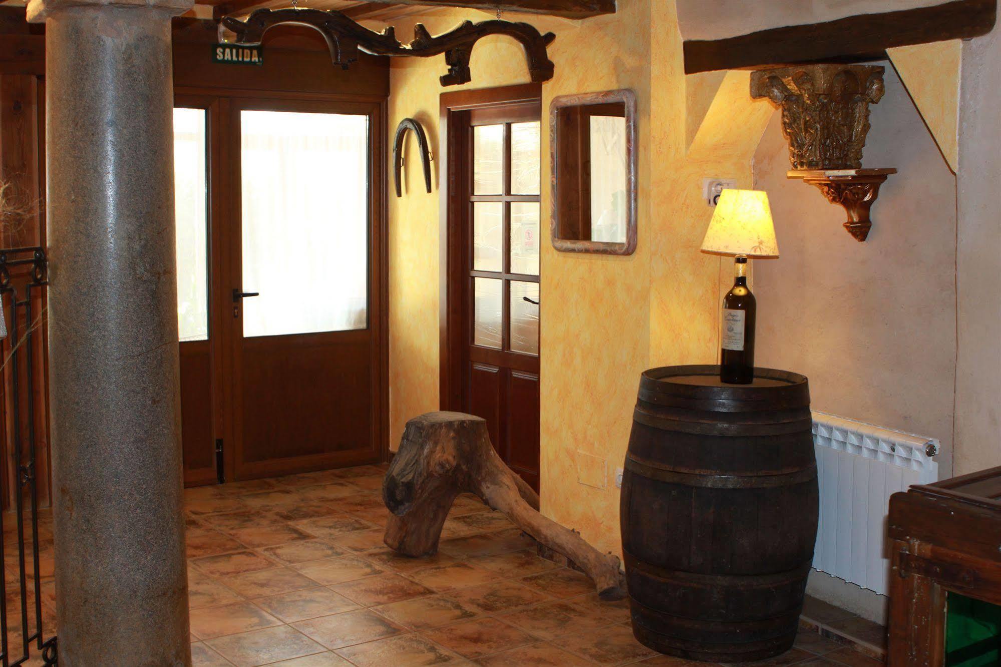 Hotel El Jardin De La Huerta Sahagún Exterior foto